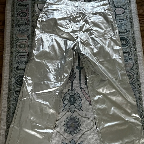 H&M Divided metallic pants - Picture 5 of 5